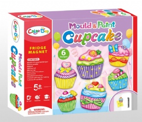 DIY Plaster painted toy fridge Magnet - Cupcakes